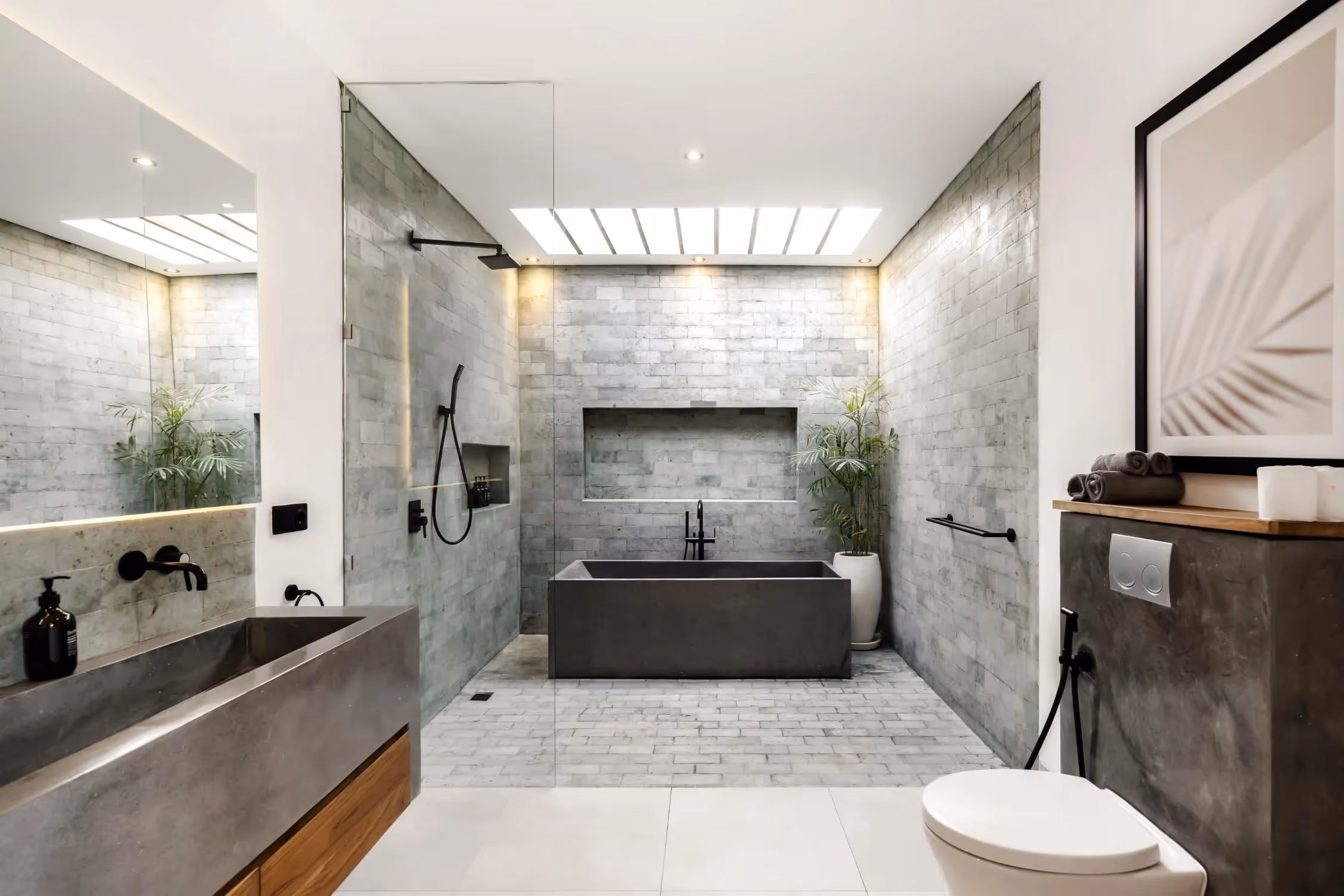 Villa Seraphina – Modern 3BDR Villa with Sunken Lounge & Tropical Vibes (1/9)