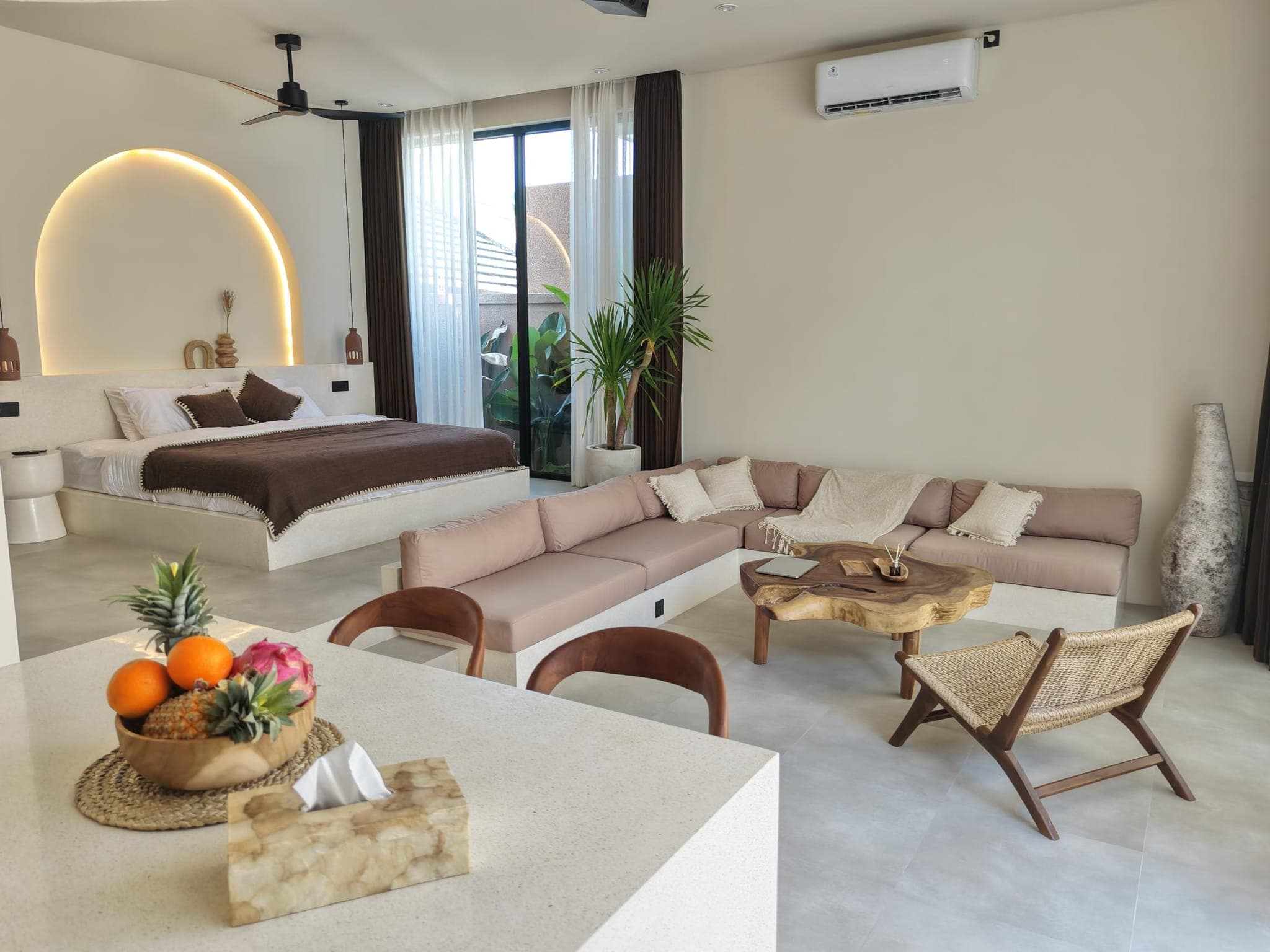 Noraya in Ungasan – Fully Furnished Villa with Long Lease (1/10)
