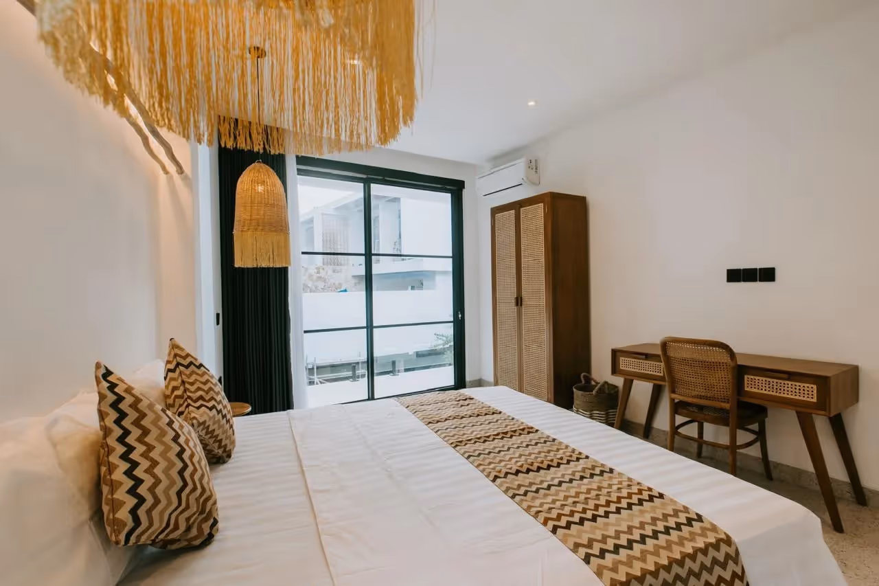 Villa Zephyra - Spacious 3.5 BDR Freehold Villa with Rooftop, Sunrise & Sunset View in Pererenan (1/9)