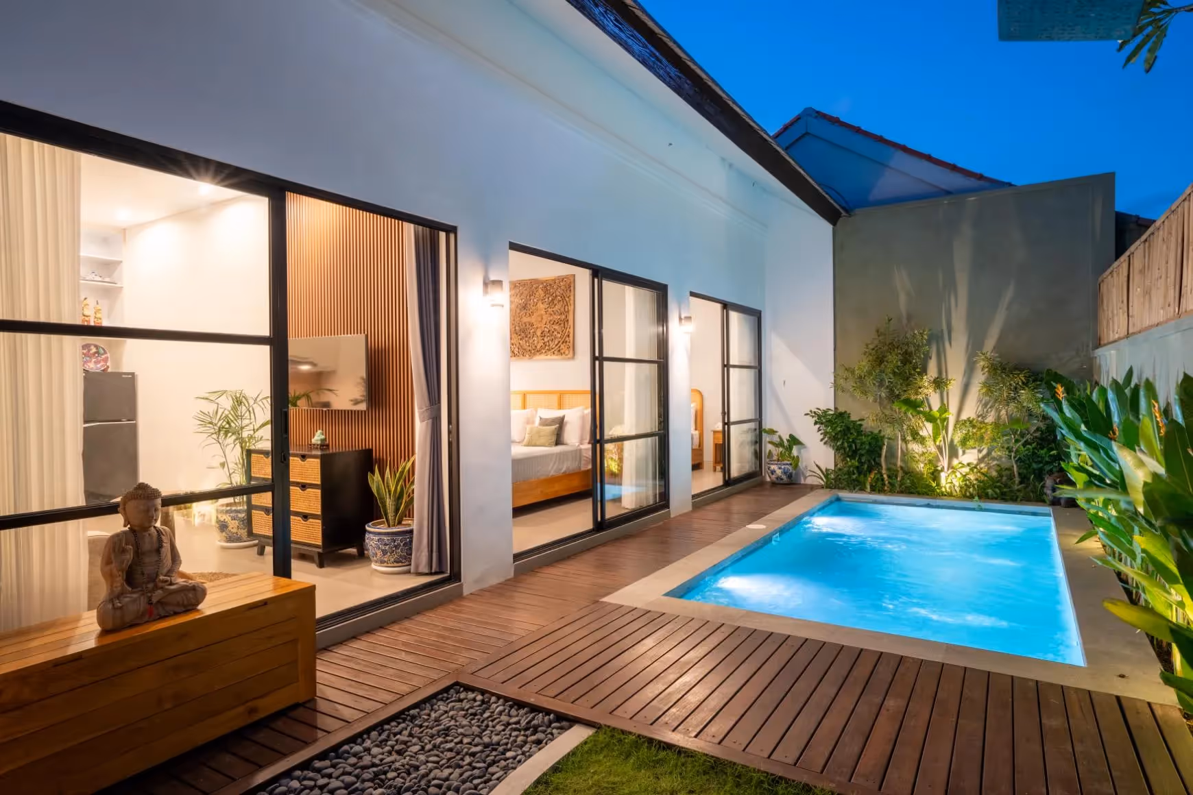 Villa Nami - Vila Modern Elegan 2 Kamar Tidur dengan Hak Sewa, Ruang Keluarga Terbuka, dan Kolam Renang di Tumbak Bayuh — foto 1