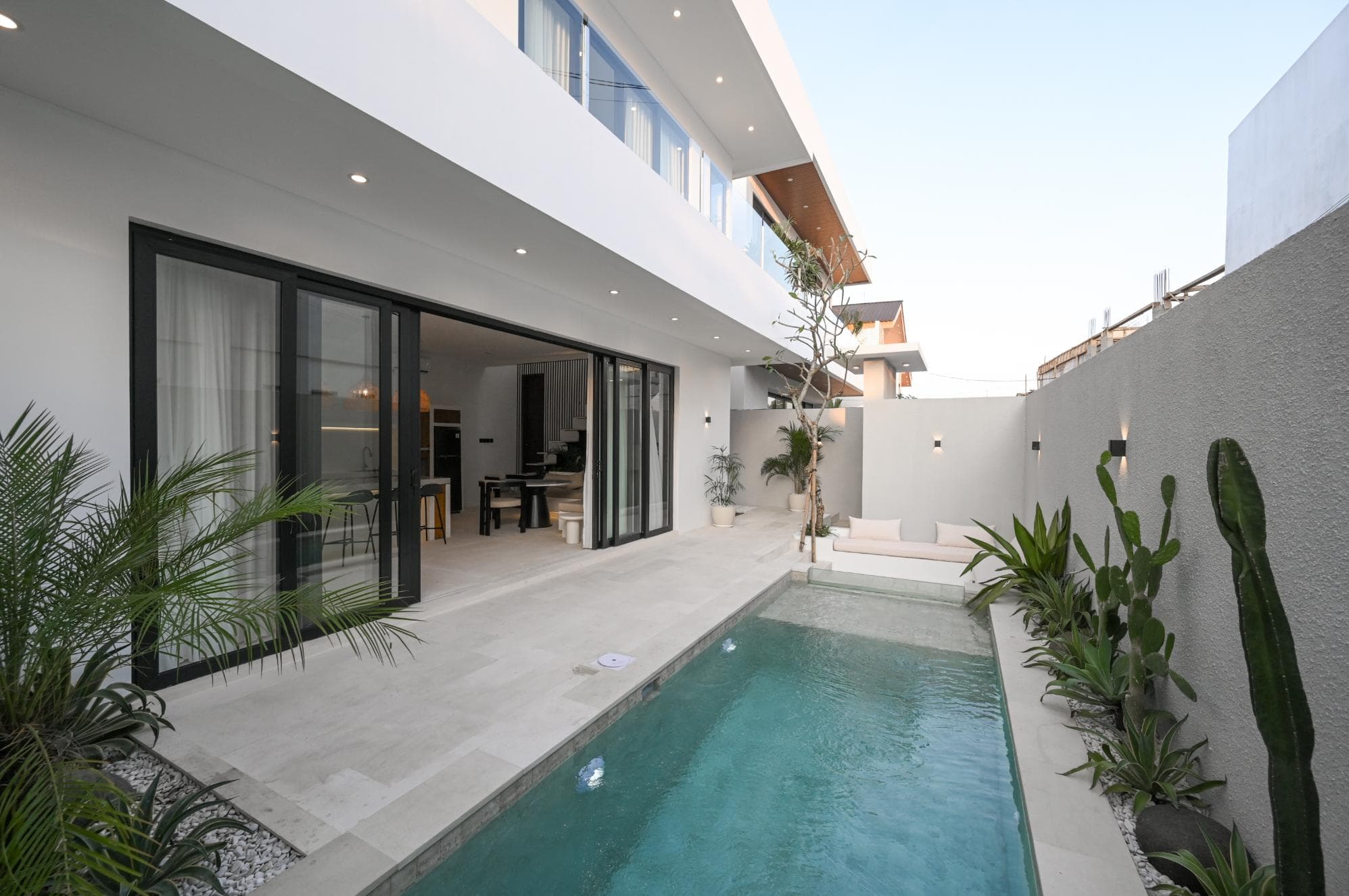 Amilia Villa in Babakan – Modern 2BR with Private Pool & Ready Investment (1/13)