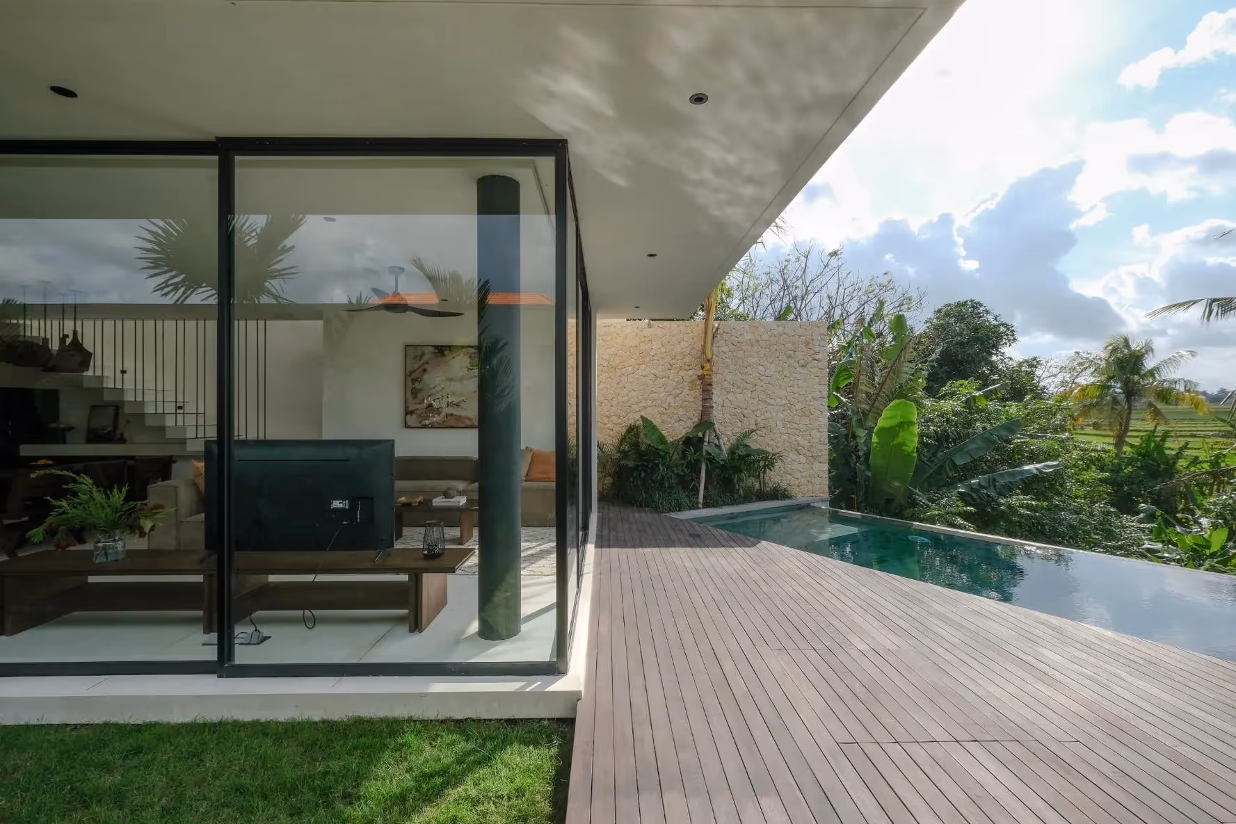 Numa Villa - Freehold 3BR with Lush Jungle Views & Private Pool (1/8)