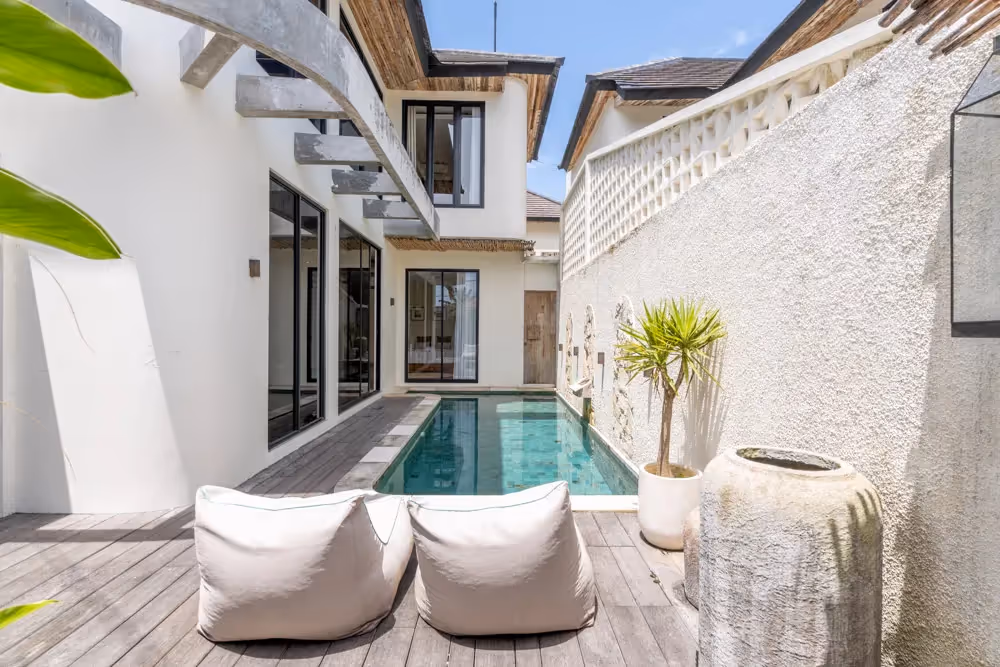 Villa Zayyan – Fully Furnished 2BDR with Modern Tropical Design & Long Private Pool (1/8)