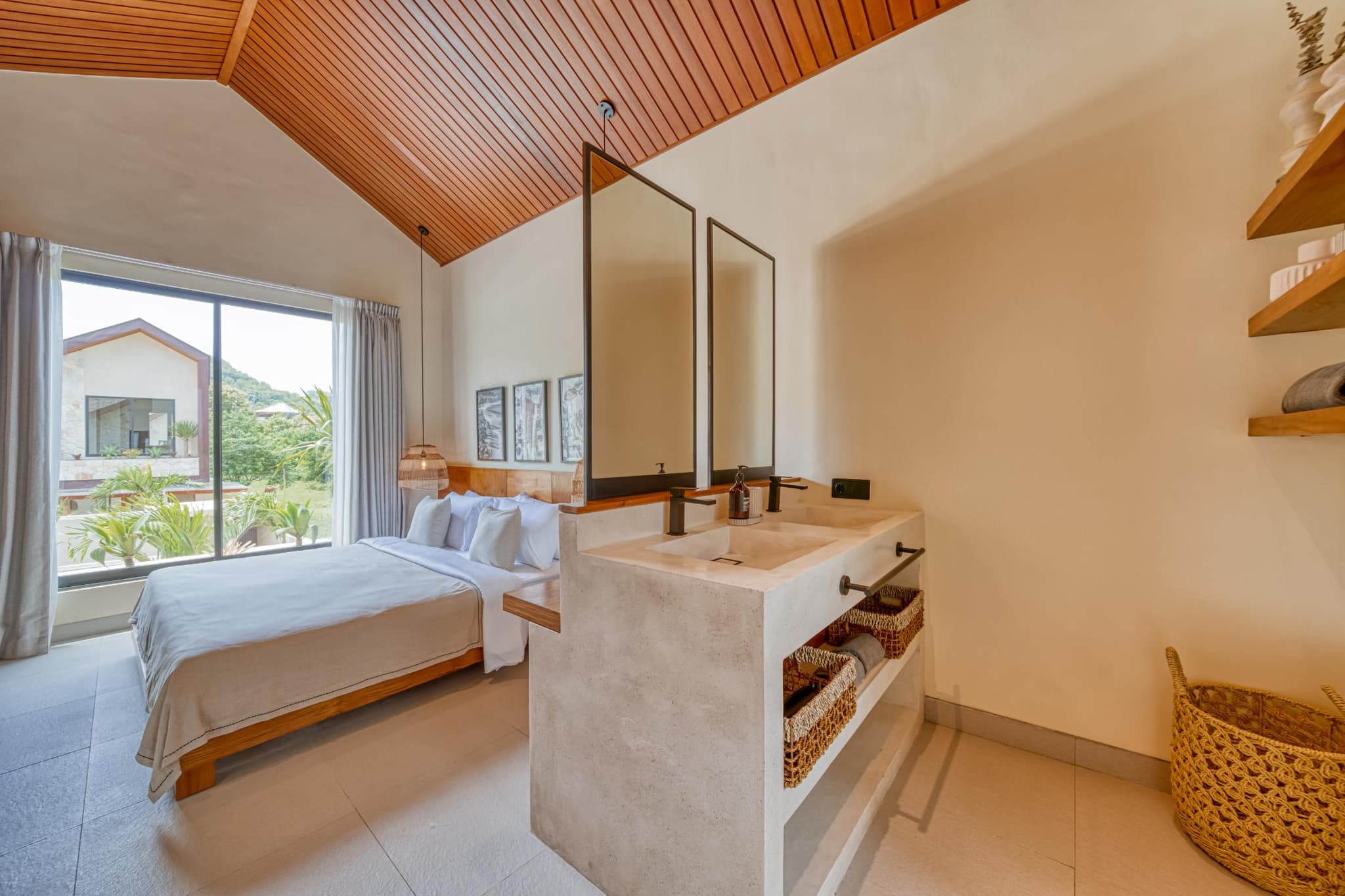 Rivara in Bingin – Fully Furnished 1BR Villa with Private Pool (1/10)