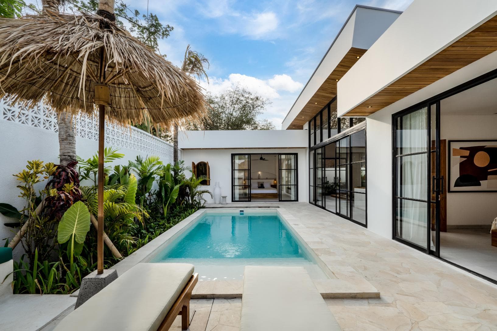 Casa Rocca – Modern 2BR with Indoor Sunken Lounge & Private Pool (1/13)