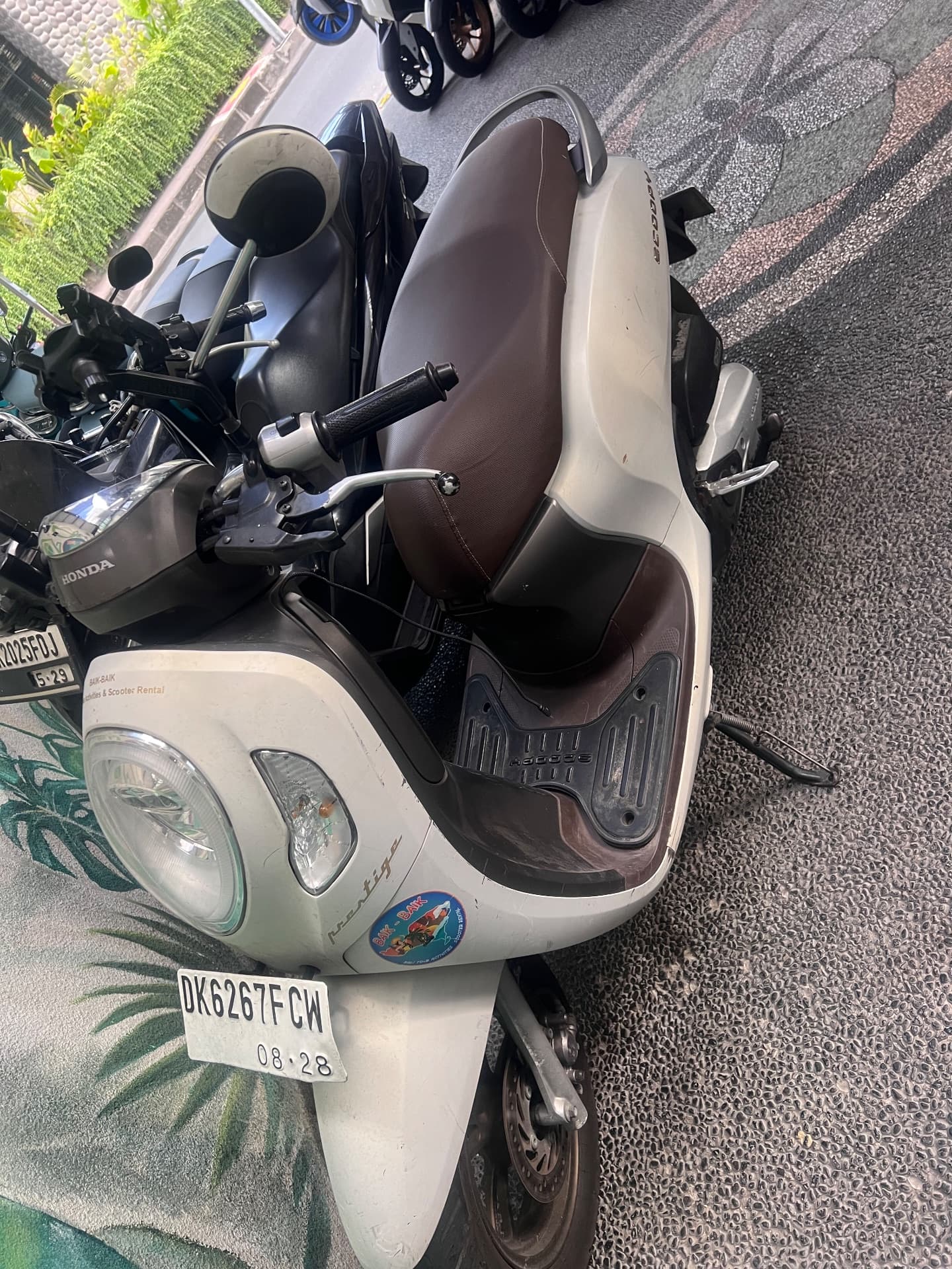 Honda Scoopy (1/3)