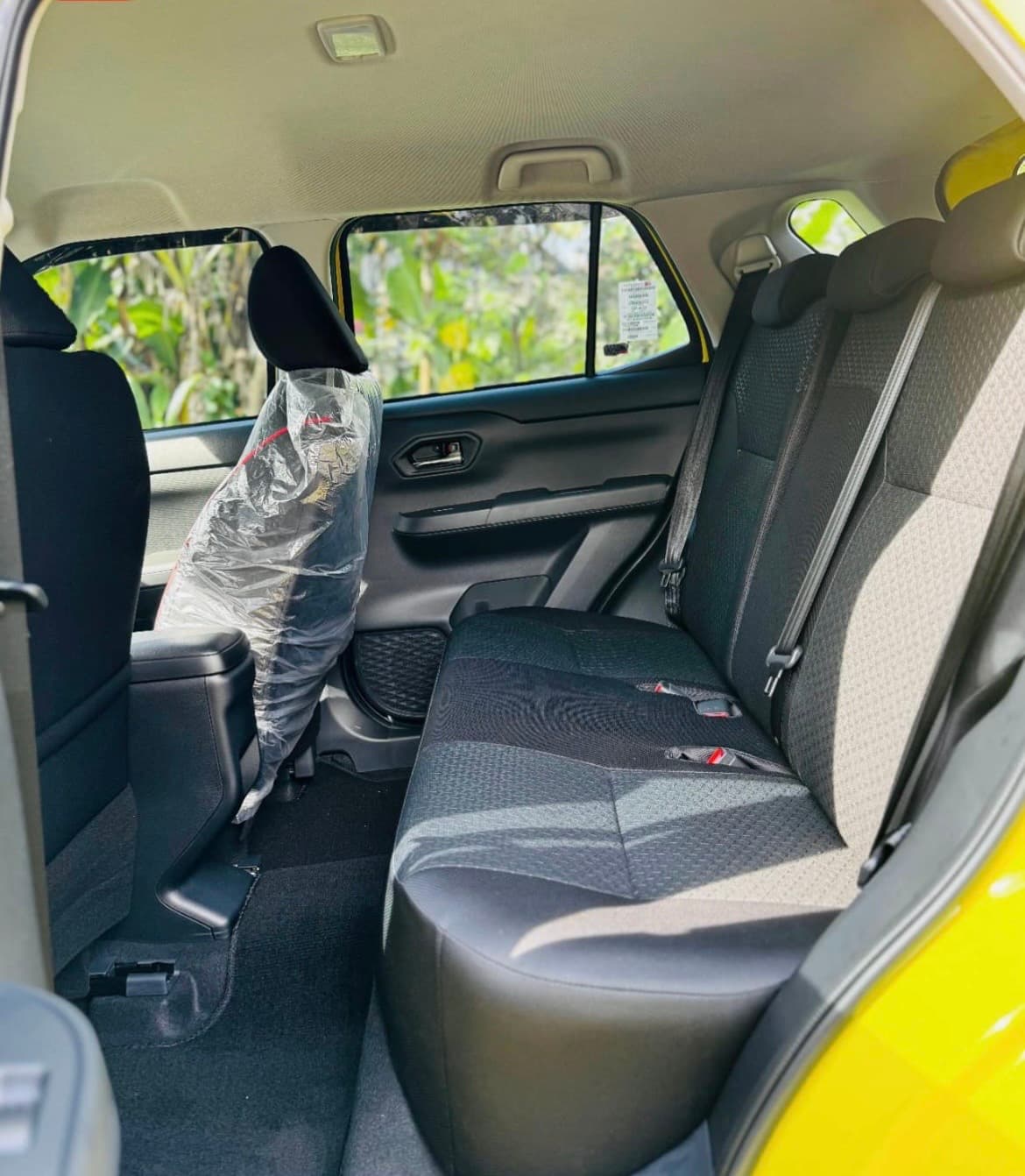 Daihatsu Rocky AT 2024–2026 – rental car (1/3)