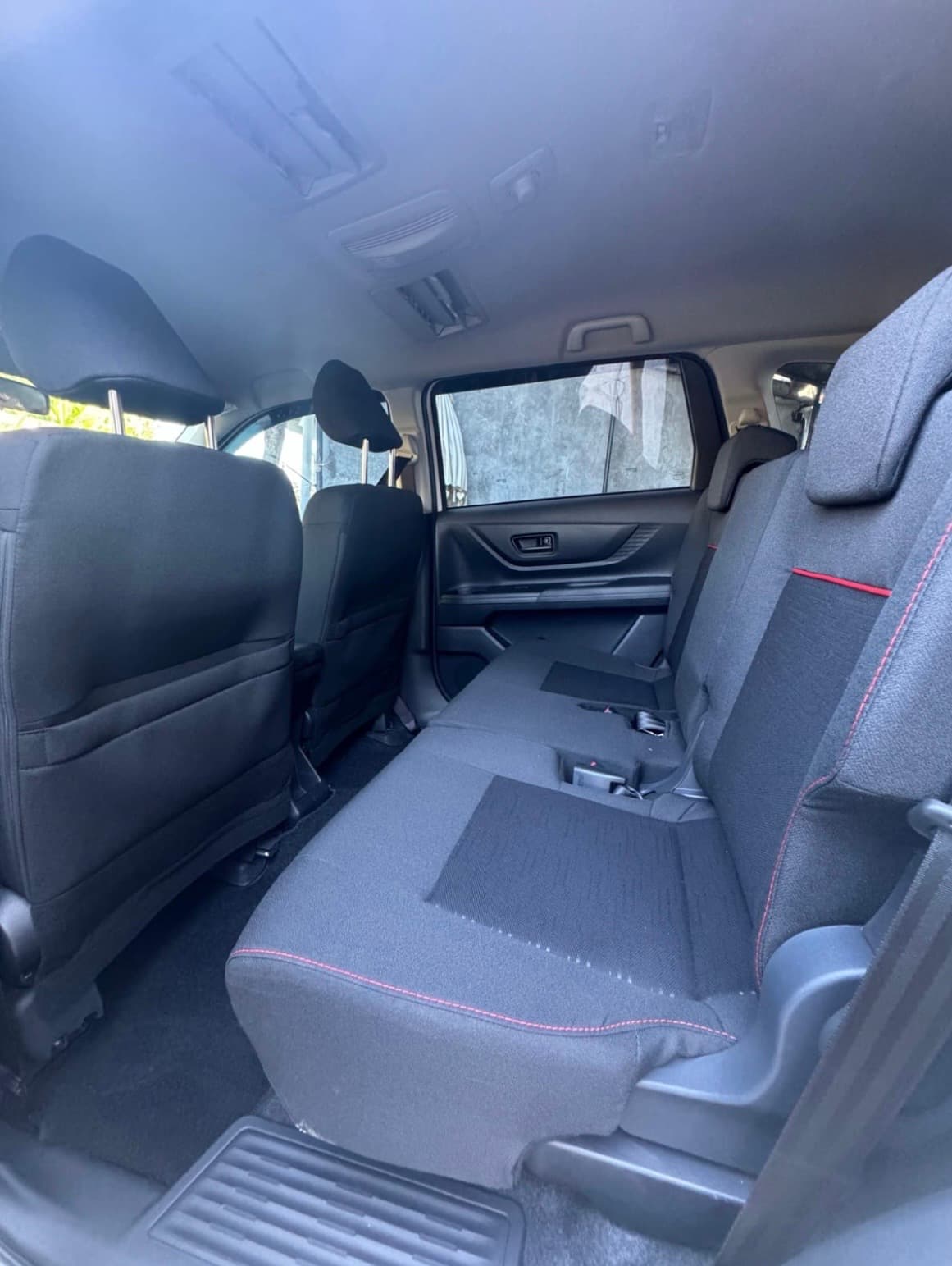 New Daihatsu Xenia AT – Car Rental (1/3)