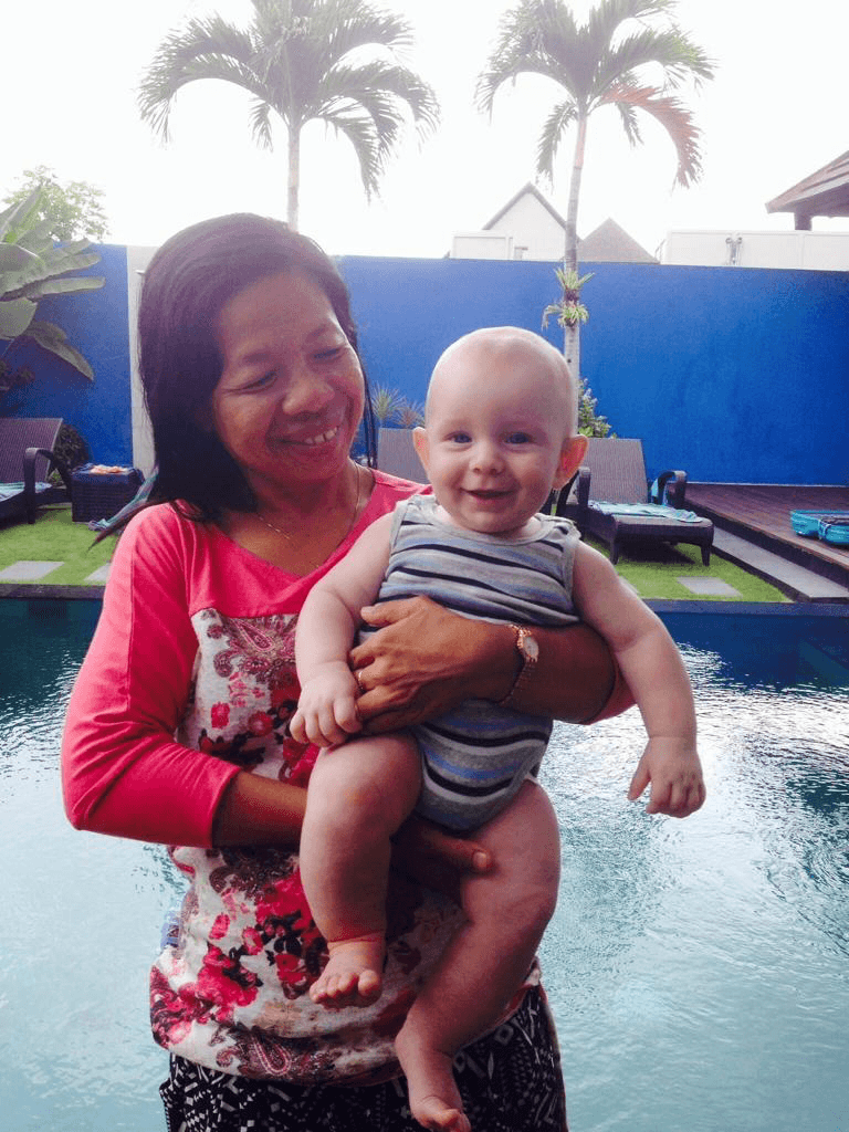 CHILD CARE & NANNY SERVICES (1/3)