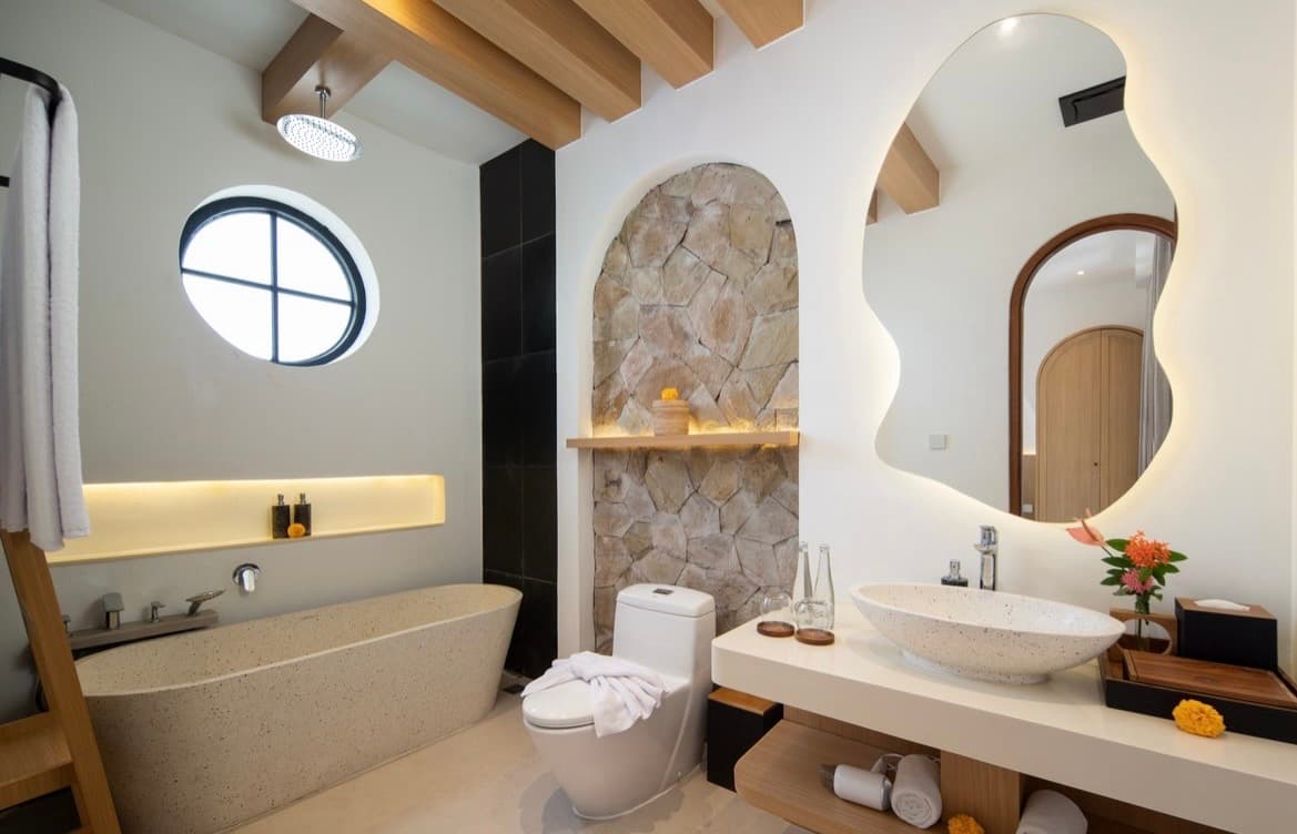 2 Bedroom Villa for Sale in Berawa (1/3)