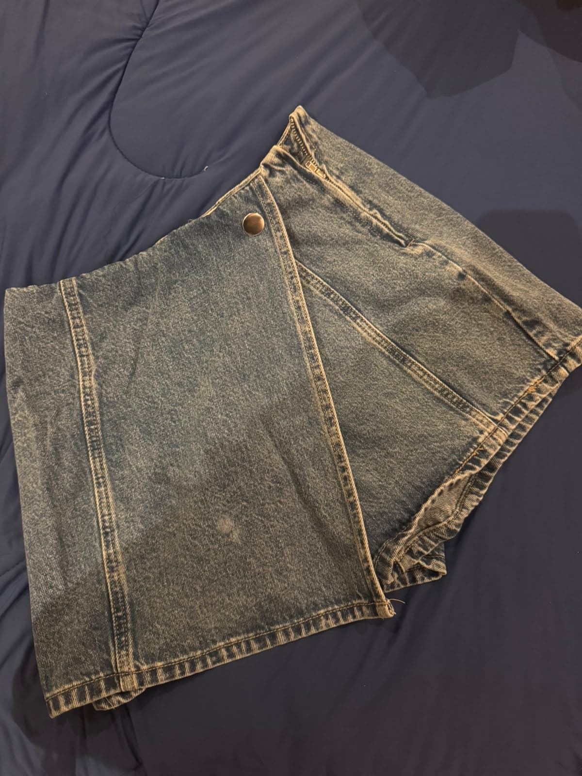 Skirt short in jean stradivarius (1/2)