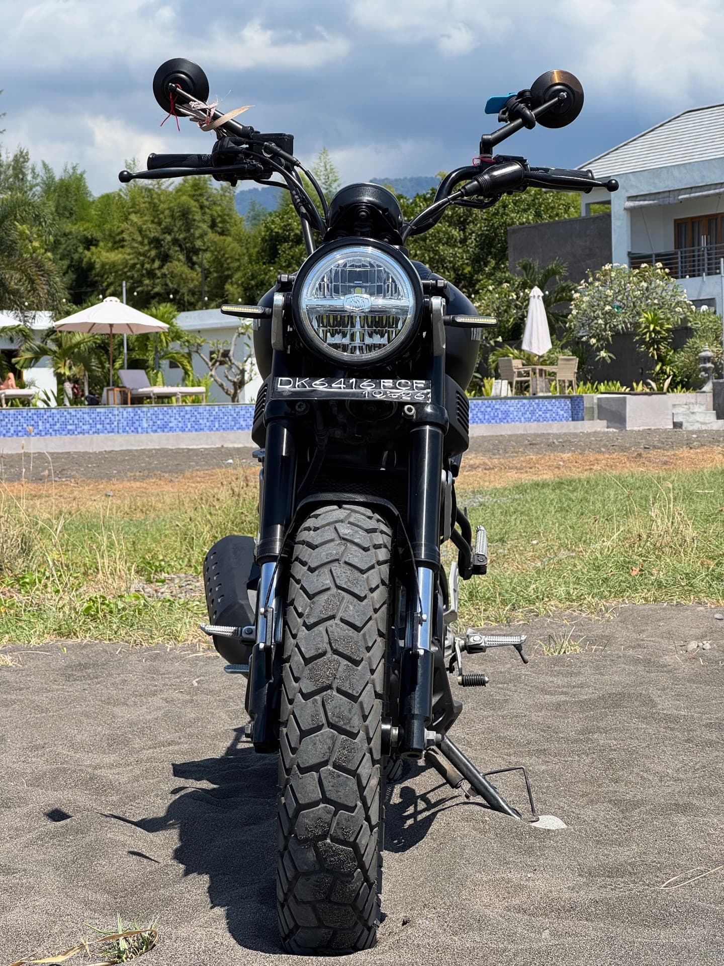 Yamaha XSR155 (1/5)