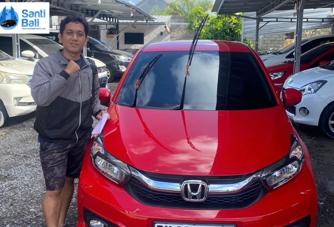 Sewa Honda Brio New AT (1/3)