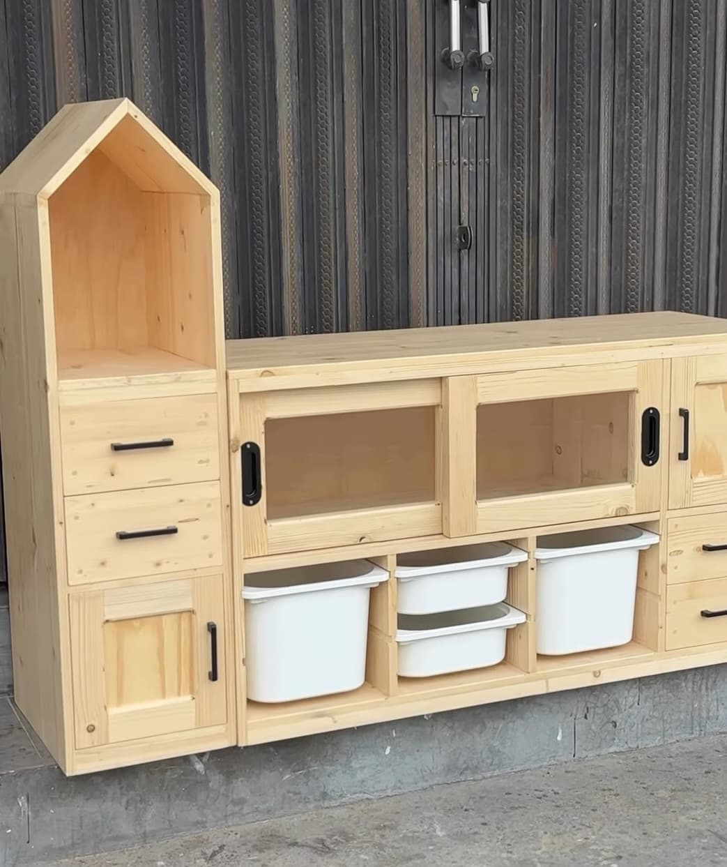 Lemari Rak Mainan Anak Multifungsi Kayu Jati Belanda dengan Laci, Rak Buku & Storage Box (1/2)