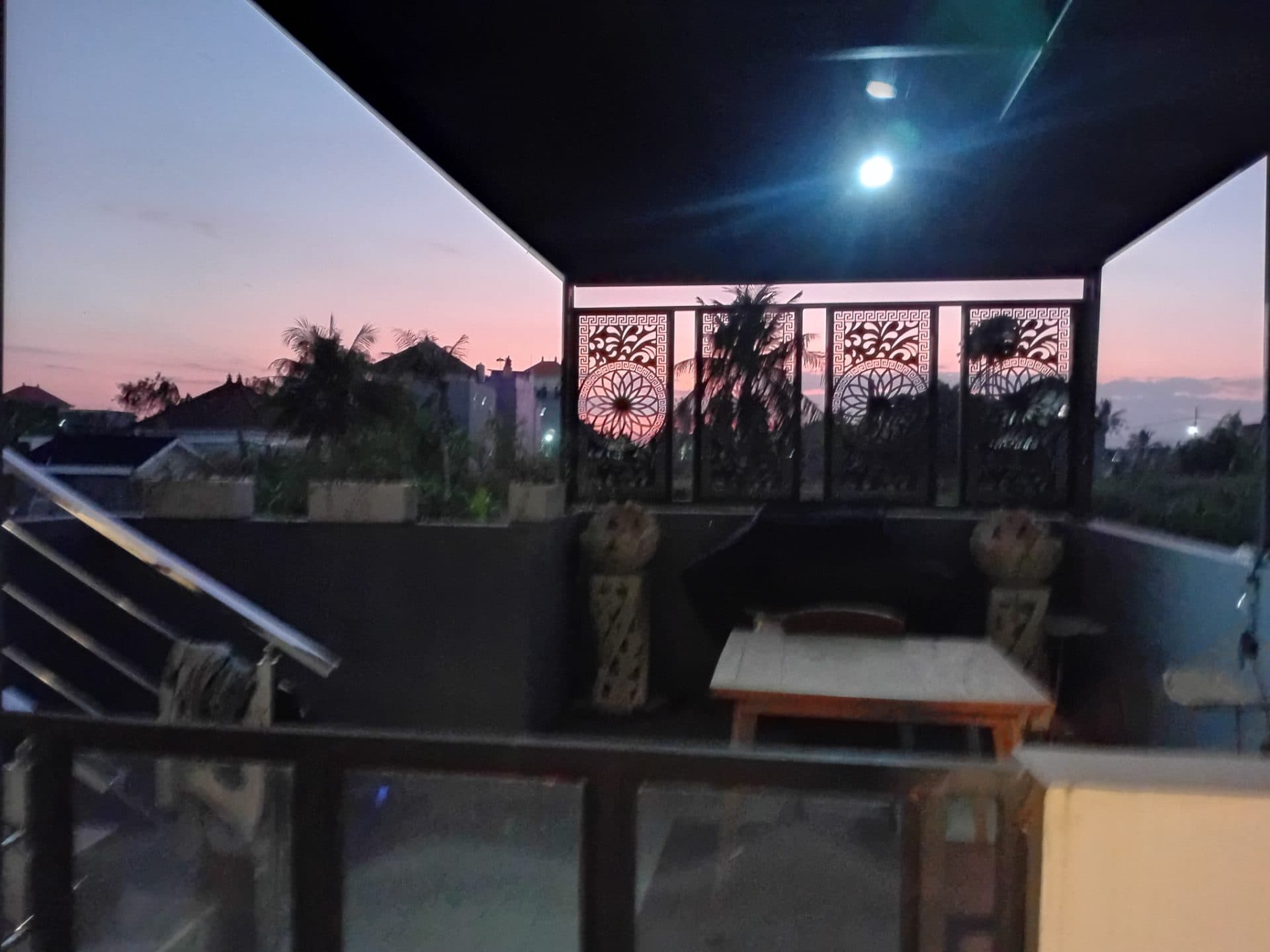 Introvert house with a view at Tabanan (1/5)