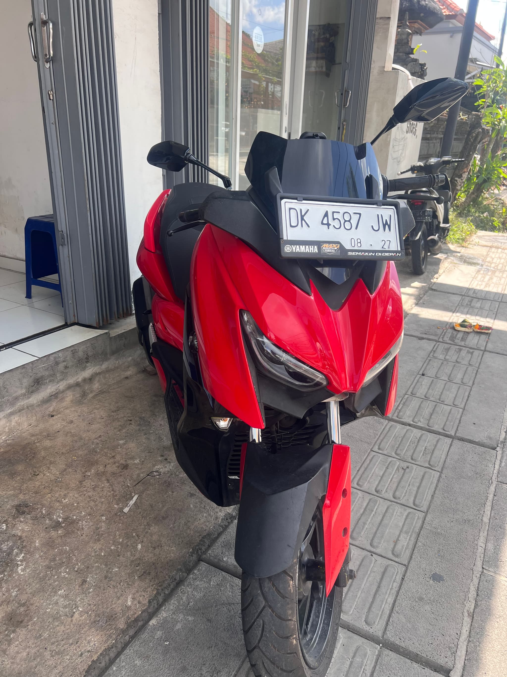 Yamaha lexi 125 — photo 1