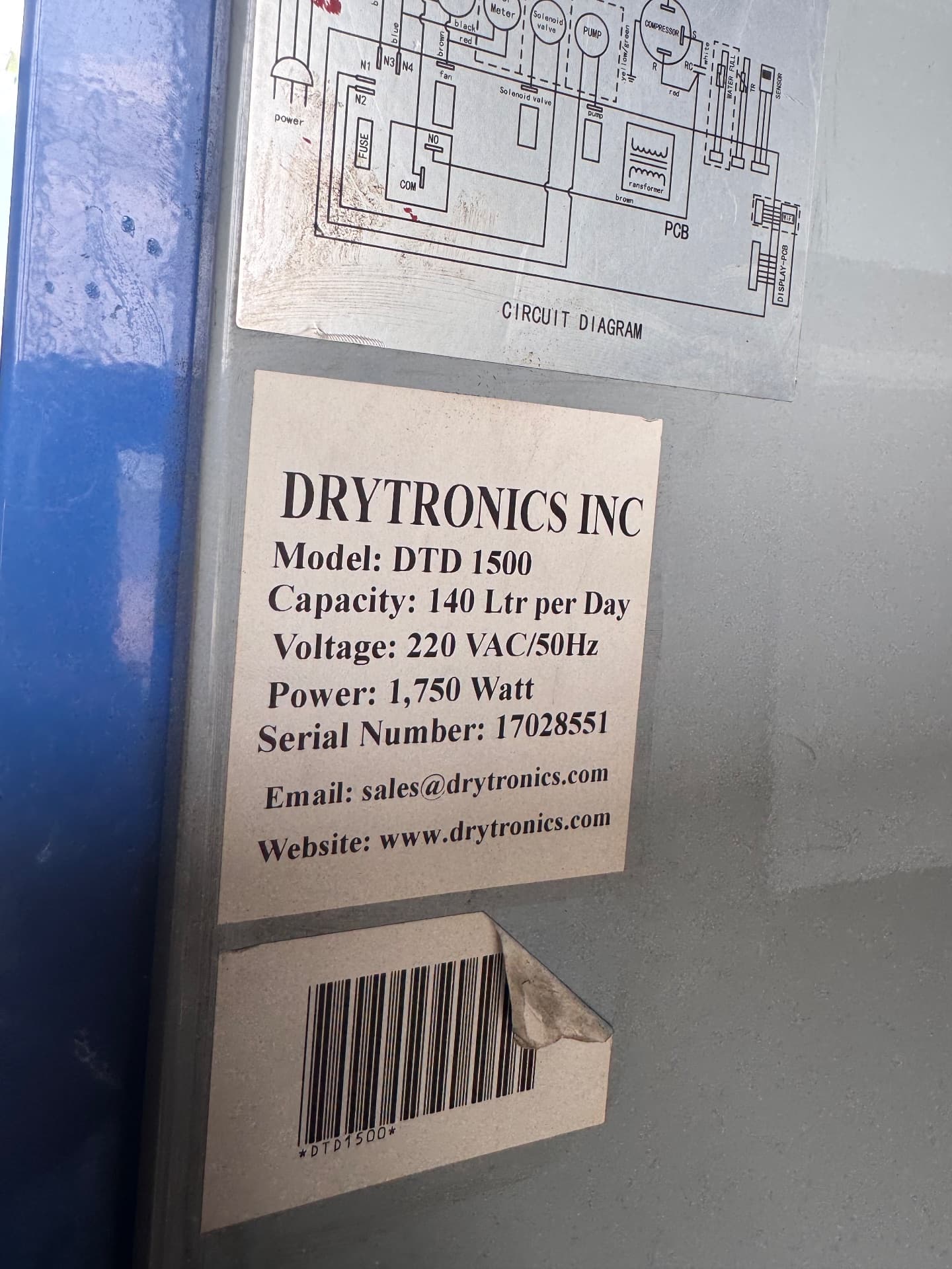 Industrial dehumidifier (1/2)
