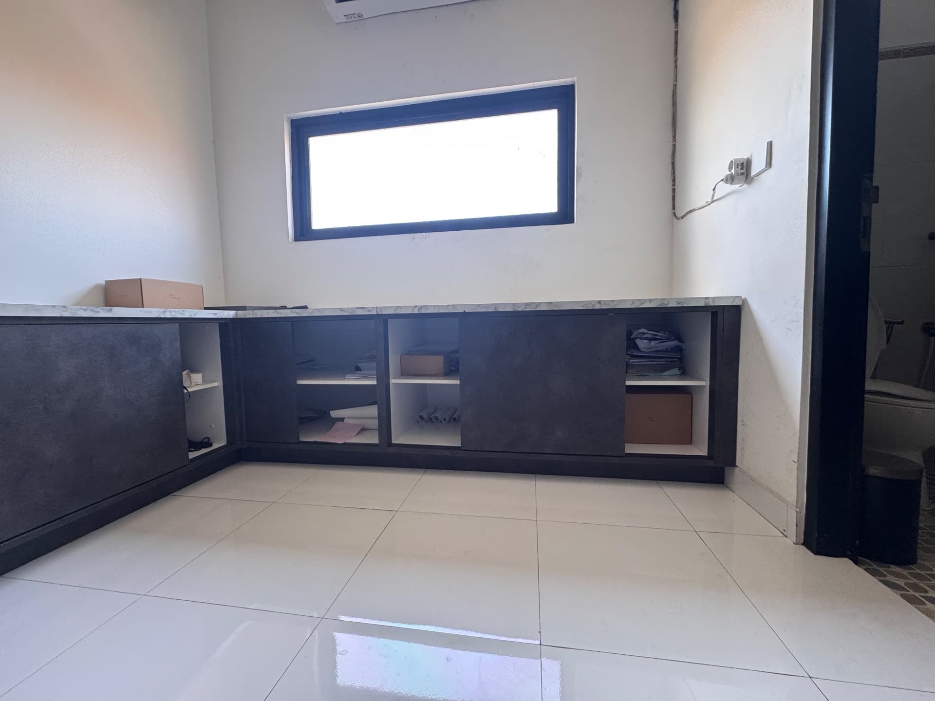 Custom office set (1/4)