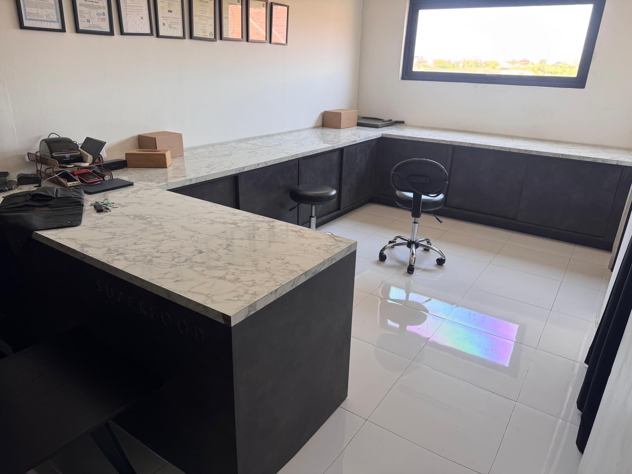 Custom office set (1/4)