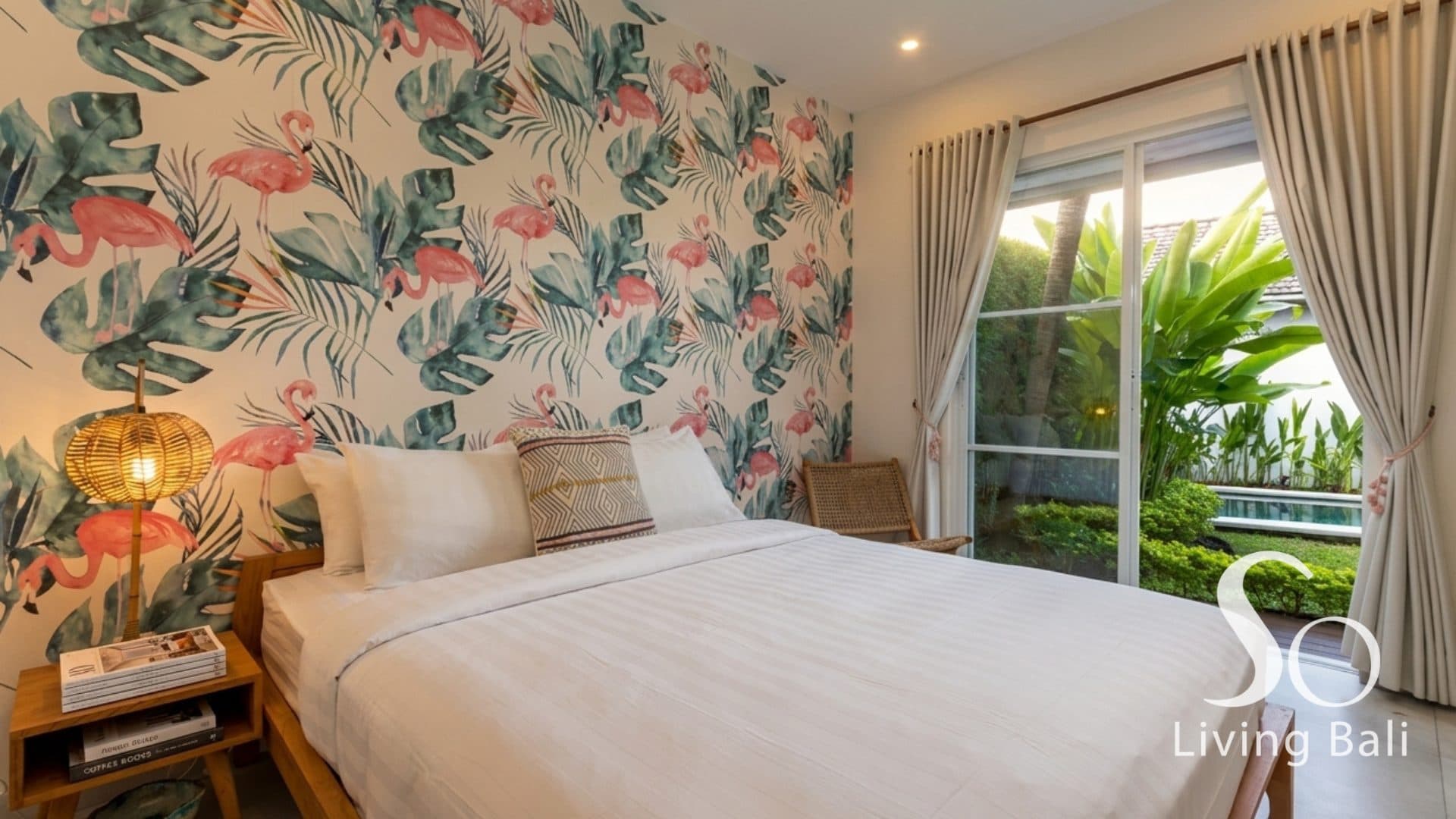 Berawa · 3BR Villa · Tropical Private Pool (1/3)