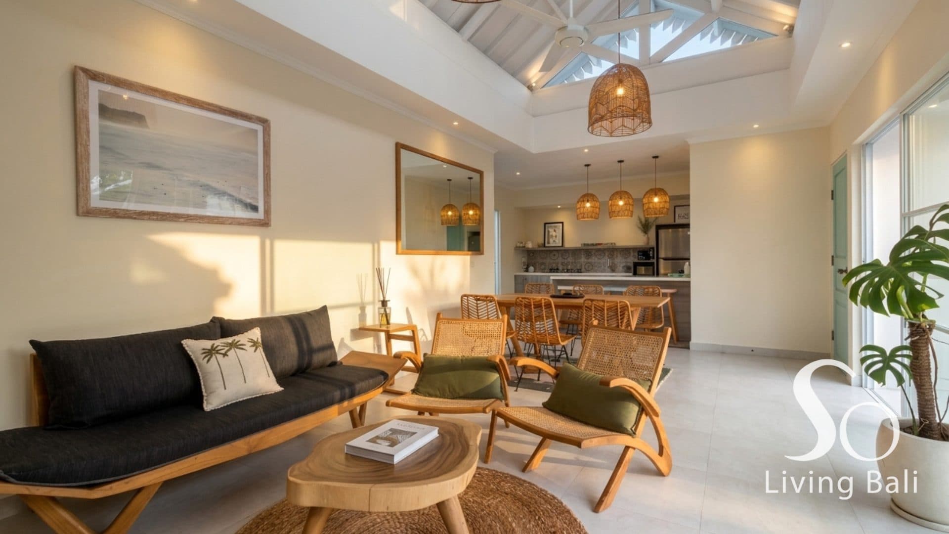 Berawa · 3BR Villa · Tropical Private Pool (1/3)