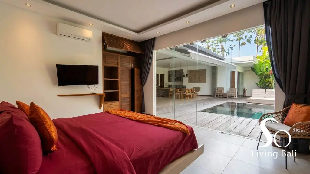 Seminyak · Villa 4BR · Tropical Pool Courtyard (1/15)