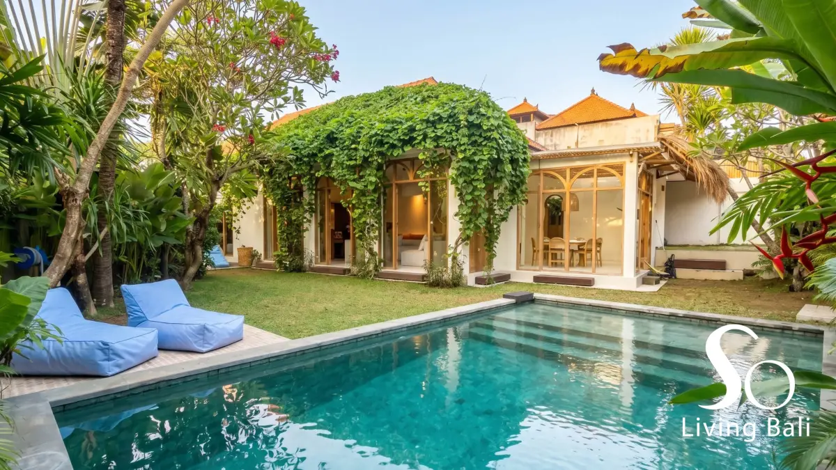 Berawa · Villa 3BR · Hidup di Taman Tropis — foto 1