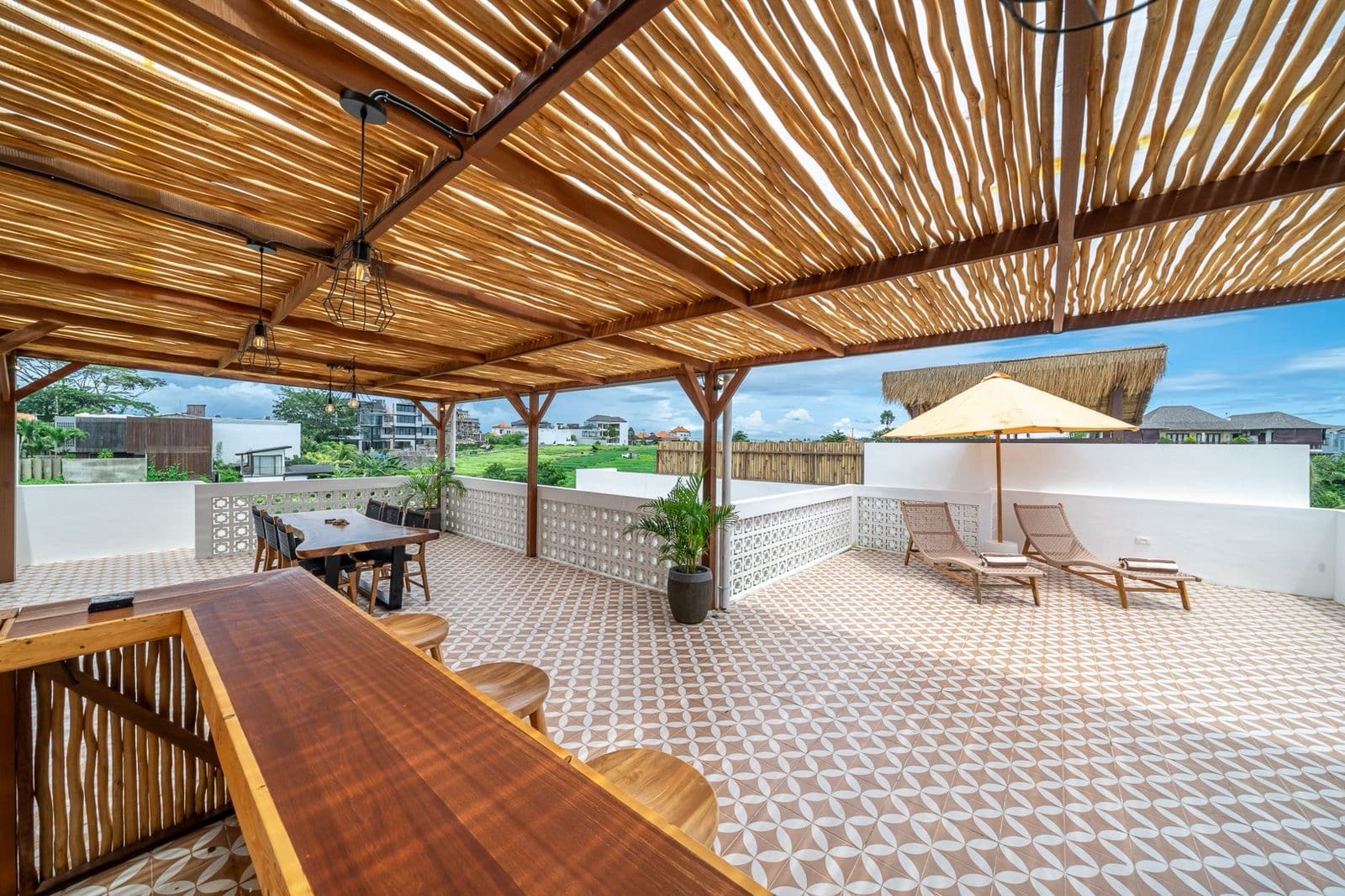 2BR Mediteranian Villa in Cemagi, Walk to the beach (1/3)