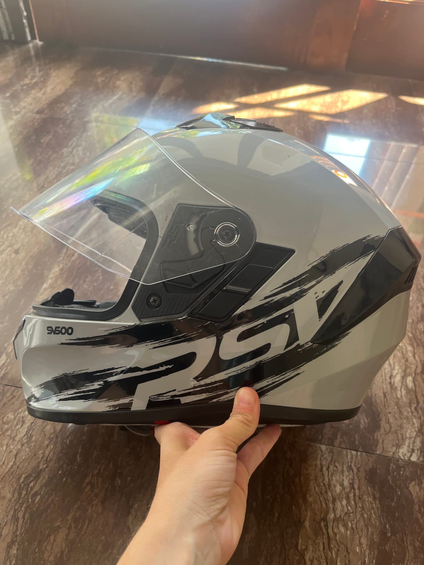 RSV Helmet 500 like new (1/3)