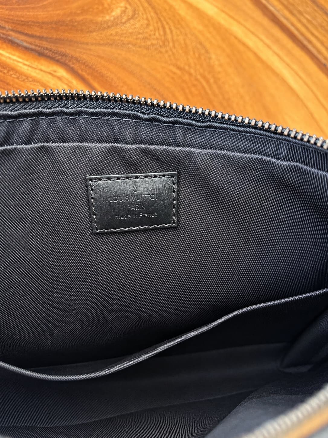 Louis Vuitton Trio Messenger Monogram Eclipse – M69443 – New (1/3)