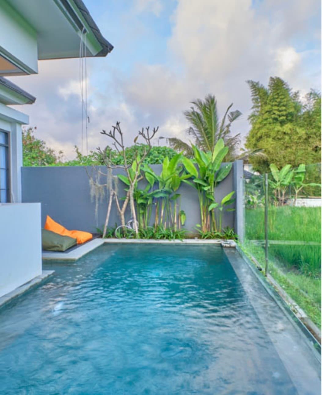 1 Bedroom Villa with Private Pool – Jukut Paku, Singakerta — photo 1