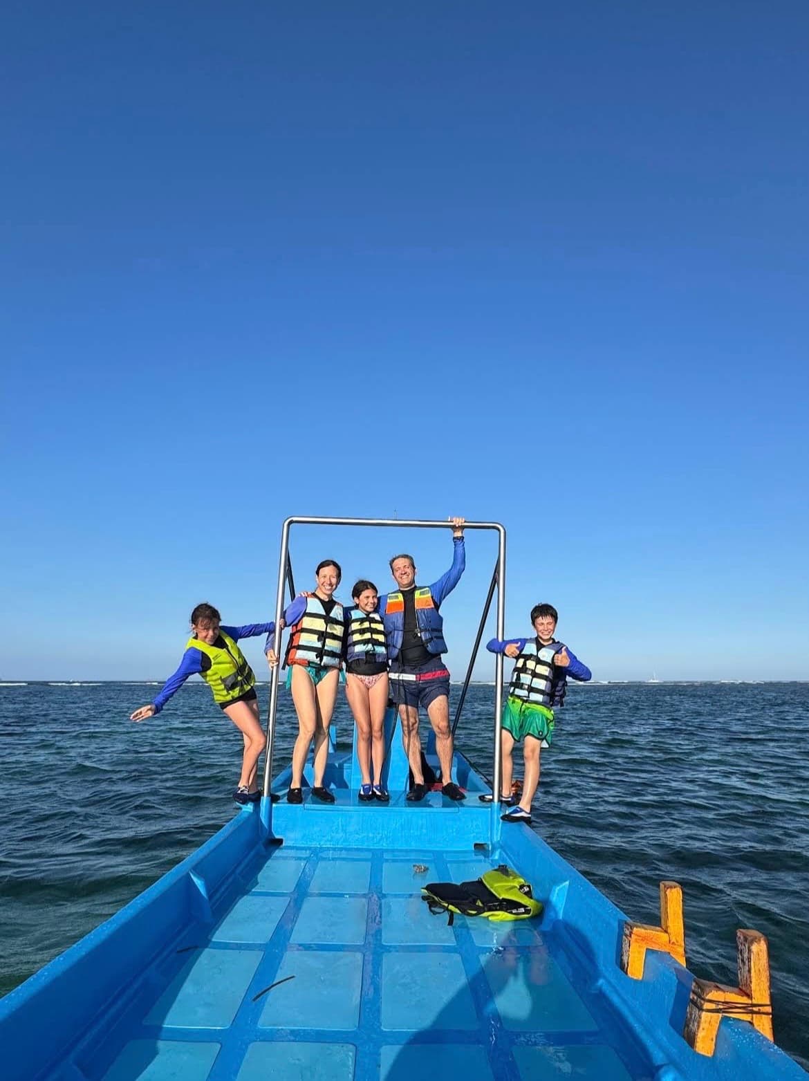 SANUR SURF & KITESURFING SCHOOL Bali (1/3)