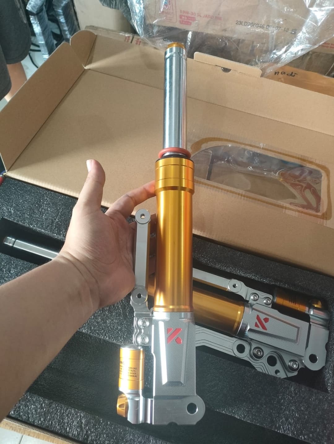 Front shock breaker kytaco ktc gold Nmax (1/2)