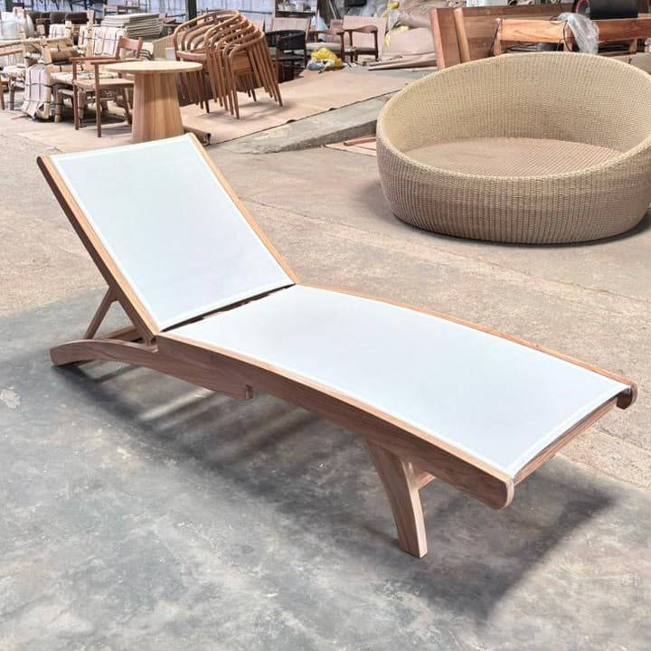 Sun Lounger - Teak wood & batyline fabric Export Quality (1/4)