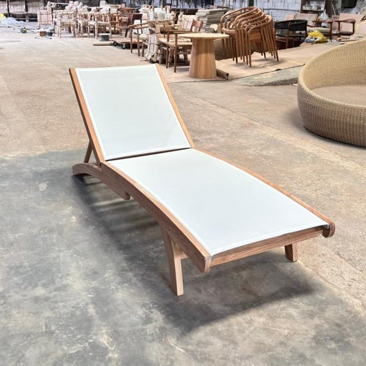 Sun Lounger - Teak wood & batyline fabric Export Quality (1/4)