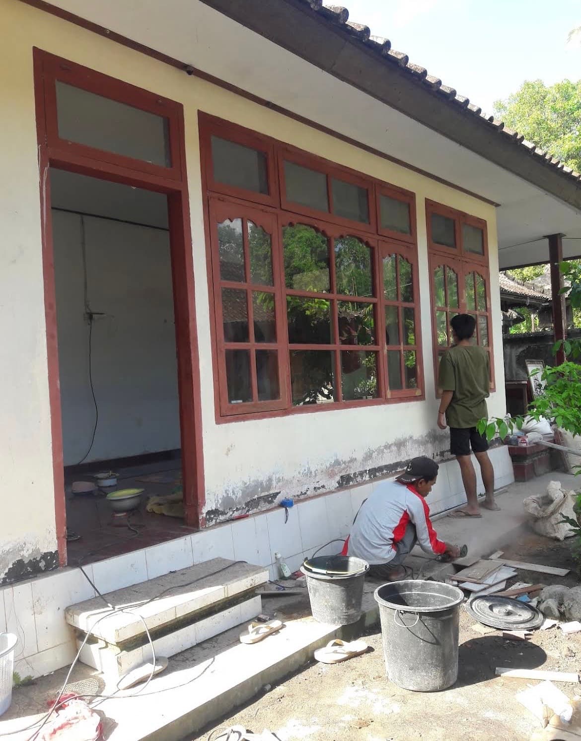 SERVICES DE RÉNOVATION DE MAISON (1/3)